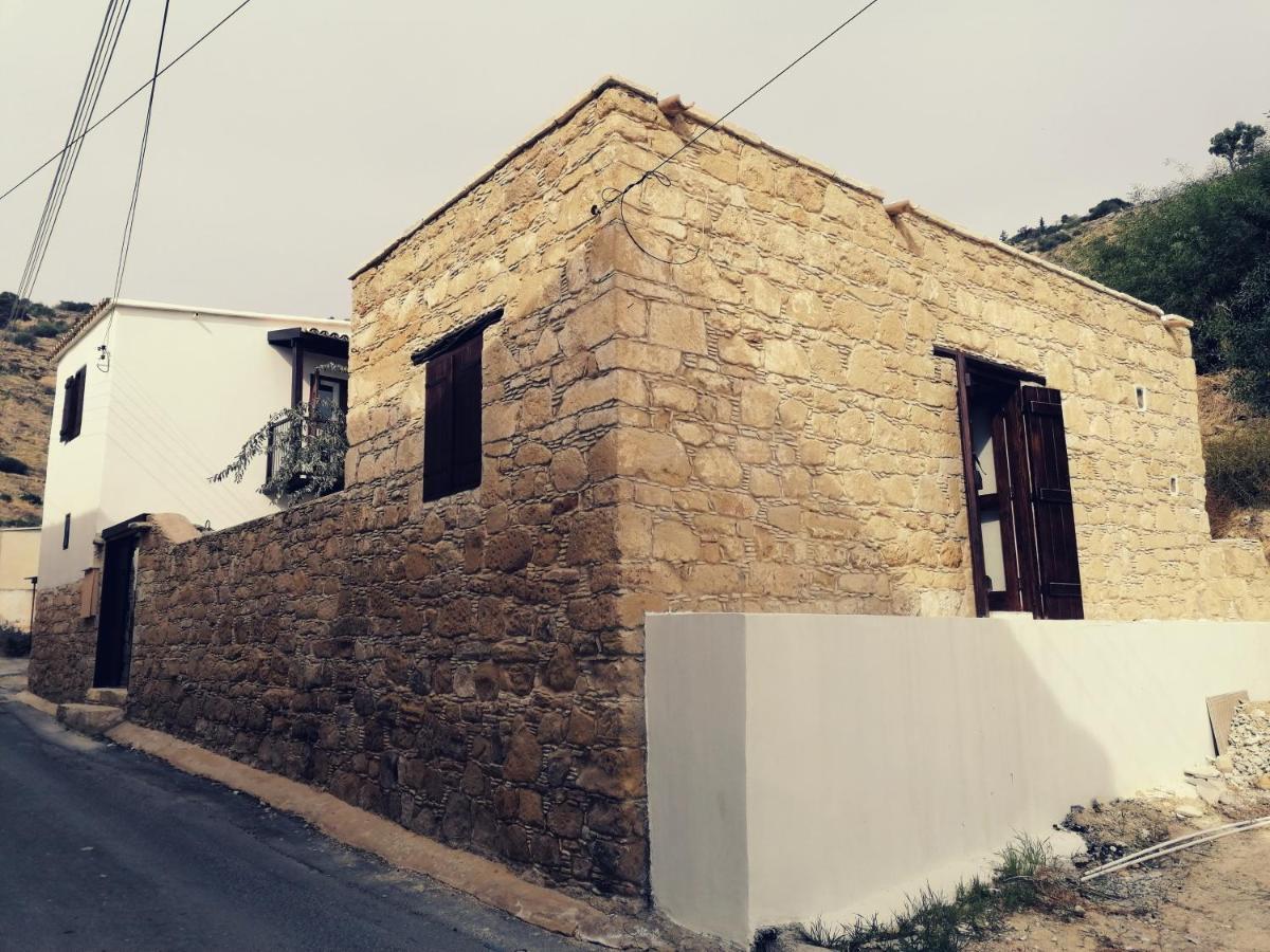 Casavero Oroklini Buitenkant foto
